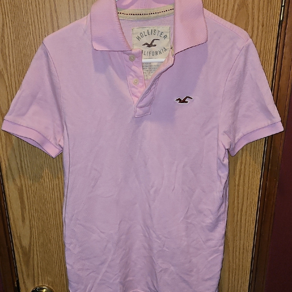 Hollister Men's Pink Polo Shirt
